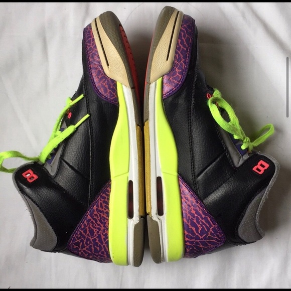 Nike Air Jordan 3 Retro GS Joker Shoes - Picture 4 of 10